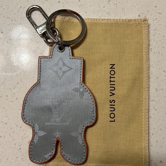 Louis Vuitton Spaceman Keychain Bag Charm - Picture 2 of 2